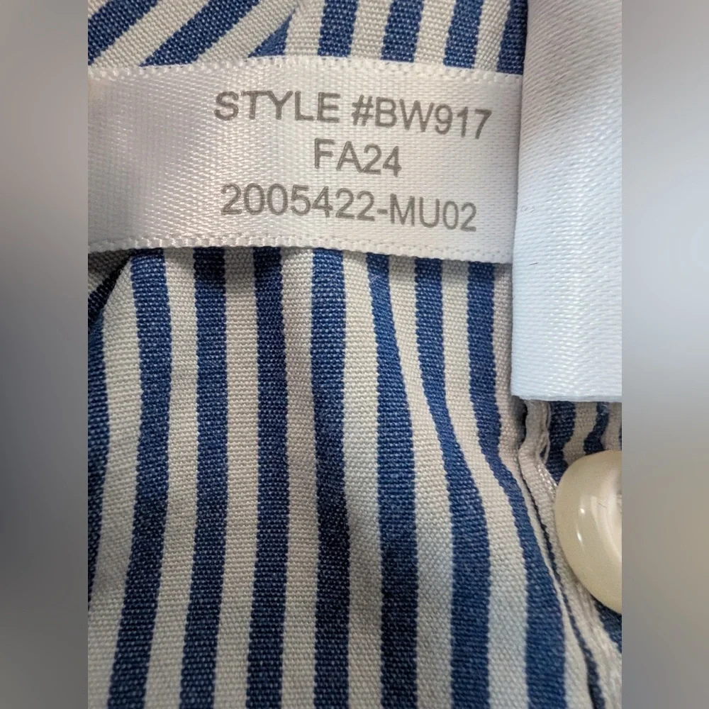 J. Crew Men’s Secret Wash Cotton Classic Fit Poplin Shirt in Stripe Size Large
